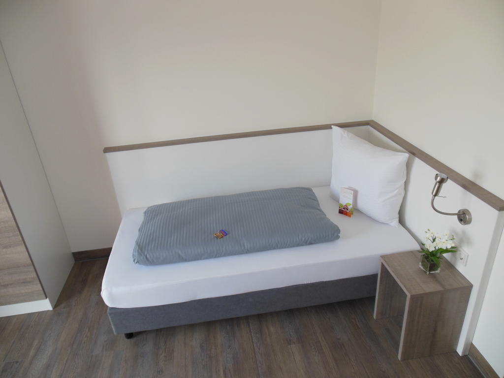 Green Living Inn Кемптен Стая снимка